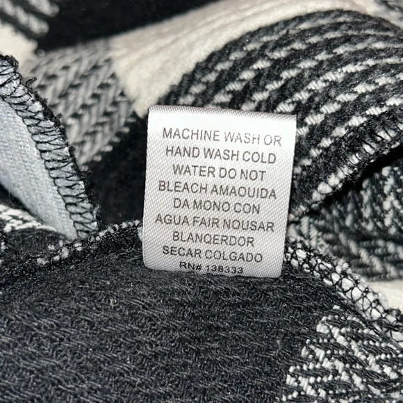 Flannel Plaid Mini Skirt black and white - Picture 6 of 8